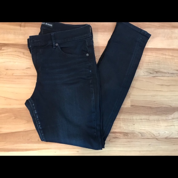 🌻2/$40 NWOT antique rivet jeans - Picture 4 of 4